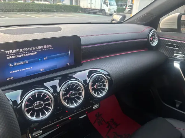 Mercedes-Benz A-Class — Фото автомобиля 3