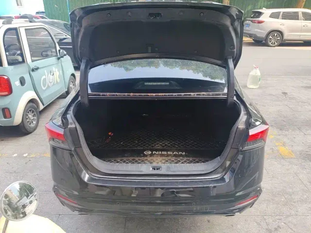 Nissan Teana — Фото автомобиля 18