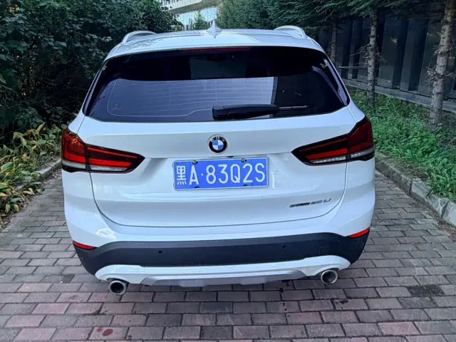 BMW X1 — Фото автомобиля 5