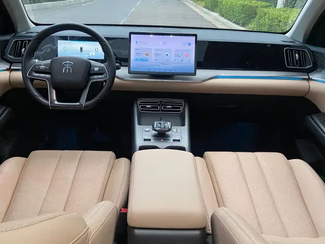 BYD Song Pro — Фото автомобиля 10
