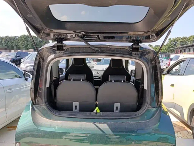 Baojun KiWi EV — Фото автомобиля 18