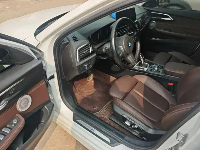 BMW 1 Series — Фото автомобиля 15
