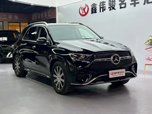 Mercedes-Benz GLE-Class — Фото автомобиля 4