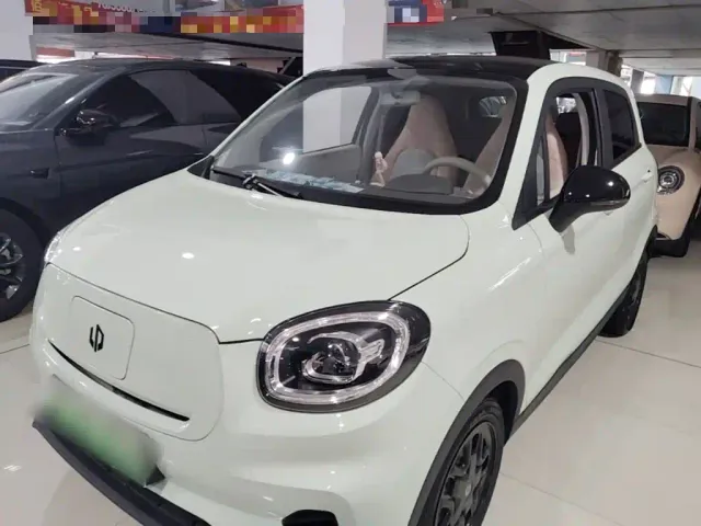 Фотография автомобиля — Leapmotor T03