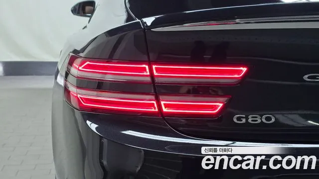 Genesis G80 Бензин 2.5 турбо AWD — Фото автомобиля 22