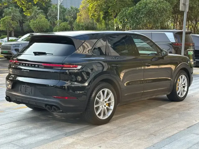 Porsche Cayenne 2024 Cayenne 3.0T — Фото автомобиля 12