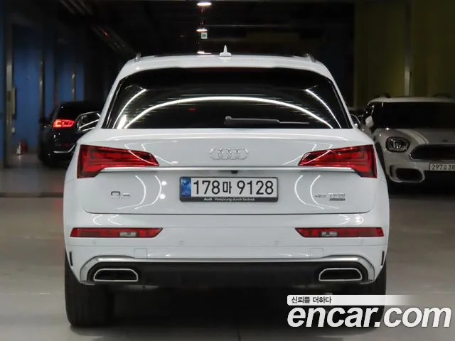 Audi Q5 FY — Фото автомобиля 3