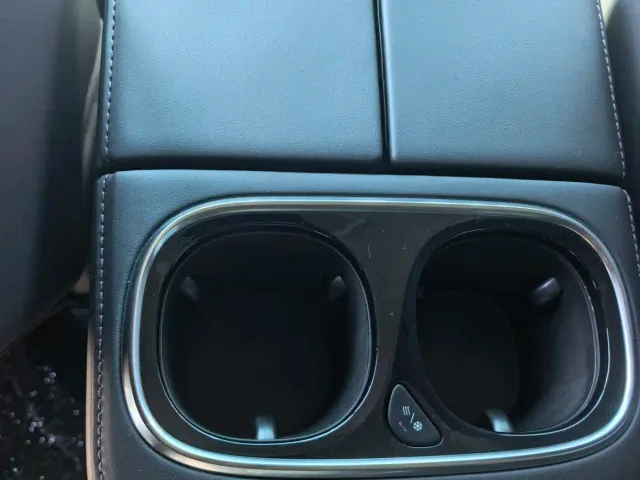 GAC Trumpchi M8 — Фото автомобиля 16