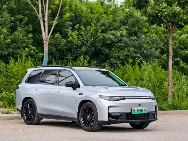Leapmotor C16 — Фото автомобиля 3