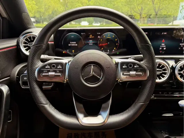 Mercedes-Benz A-Class — Фото автомобиля 13