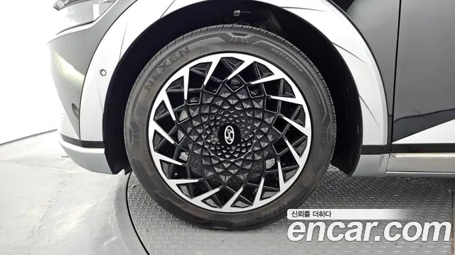 Hyundai Ioniq5 Ioniq5 Long Range AWD — Фото автомобиля 5