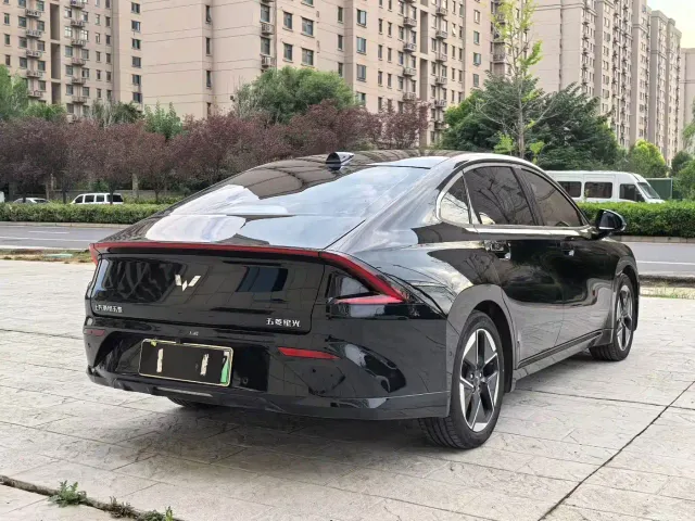 Wuling Starlight — Фото автомобиля 9