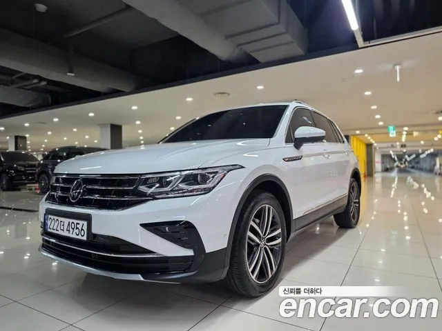 Volkswagen Tiguan — Фото автомобиля 2