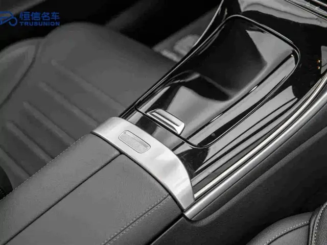 Mercedes-Benz C-Class — Фото автомобиля 19