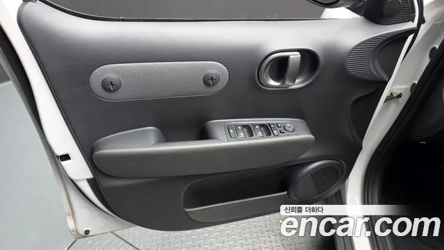 Hyundai Casper Electric — Фото автомобиля 13