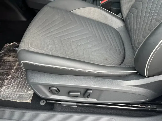 Volkswagen ID.3 — Фото автомобиля 8