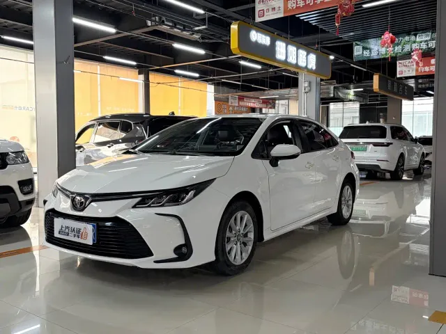Фотография автомобиля — Toyota Corolla
