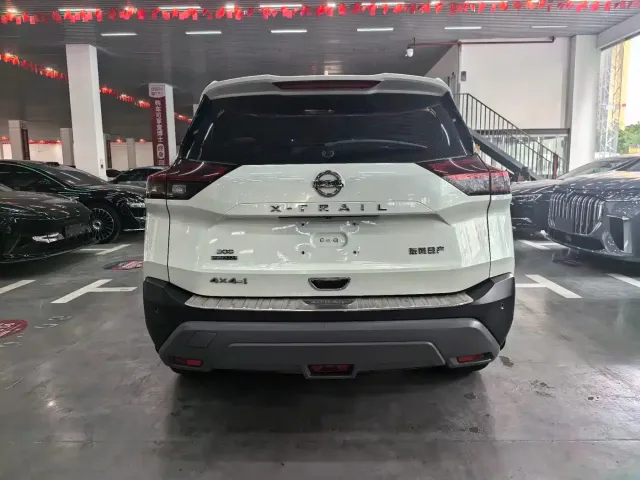 Nissan X-Trail — Фото автомобиля 17