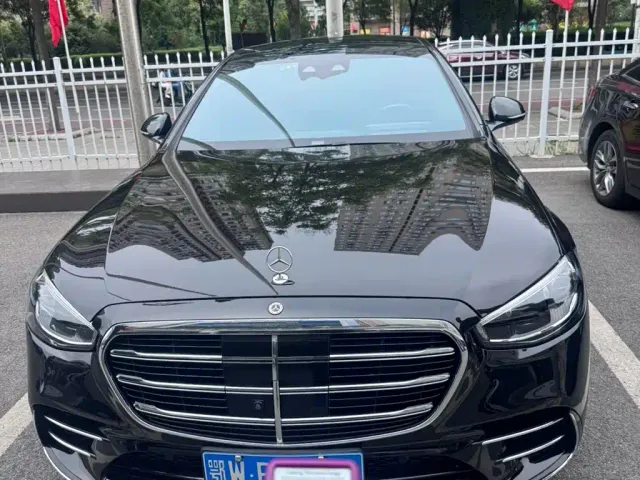 Mercedes-Benz S-Class — Фото автомобиля 3