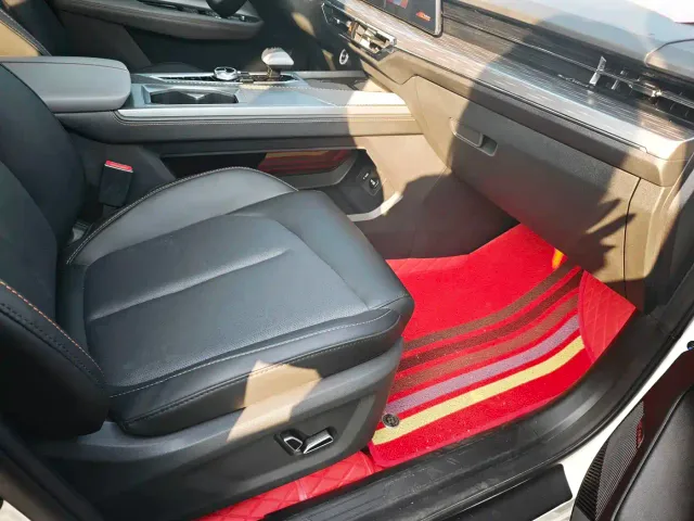 Changan Z6 — Фото автомобиля 13