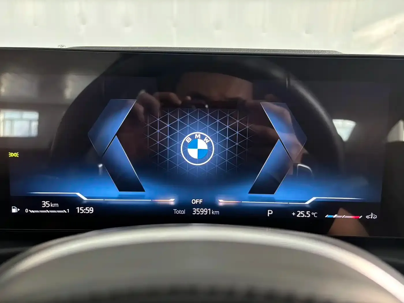 BMW BMW 3 Series 2023 320Li M Sport Package — Фото автомобиля 13