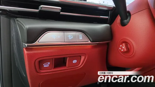 Genesis GV80 Coupe — Фото автомобиля 27