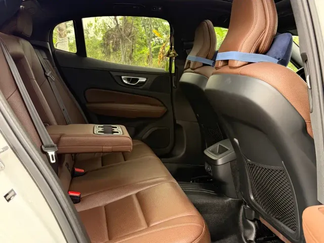 Volvo S60 — Фото автомобиля 17