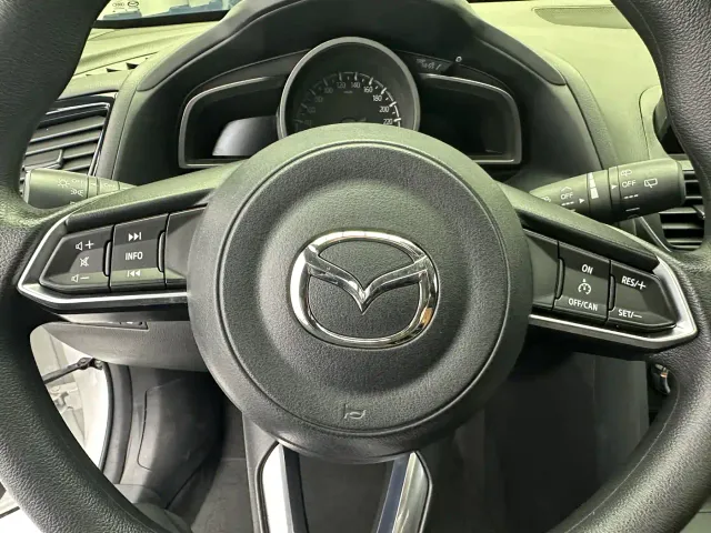 Mazda CX-4 — Фото автомобиля 14