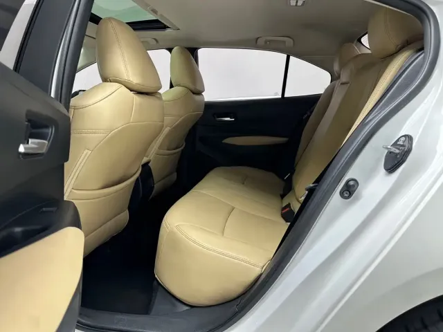 Toyota Corolla 2021 1.2T S-CVT Elite PLUS Edition — Фото автомобиля 8