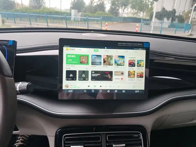 BYD Qin PLUS — Фото автомобиля 12