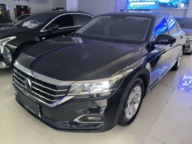 Фотография автомобиля — Volkswagen Passat