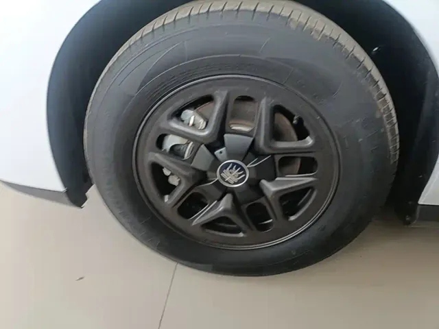 BYD Qin PLUS — Фото автомобиля 22
