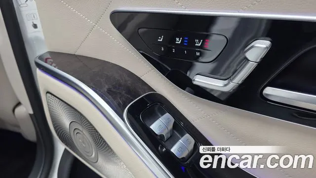 Mercedes-Benz S-Class — Фото автомобиля 18