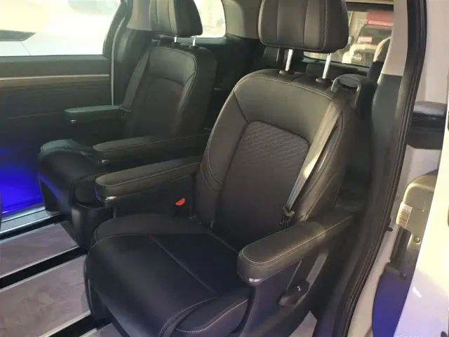 GAC Trumpchi M8 — Фото автомобиля 12