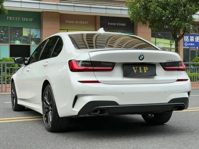 BMW 3 Series — Фото автомобиля 6