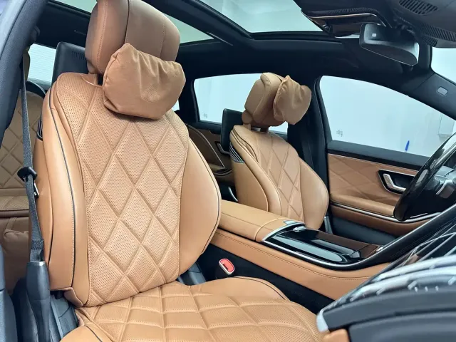 Mercedes-Benz Maybach S-Class — Фото автомобиля 13