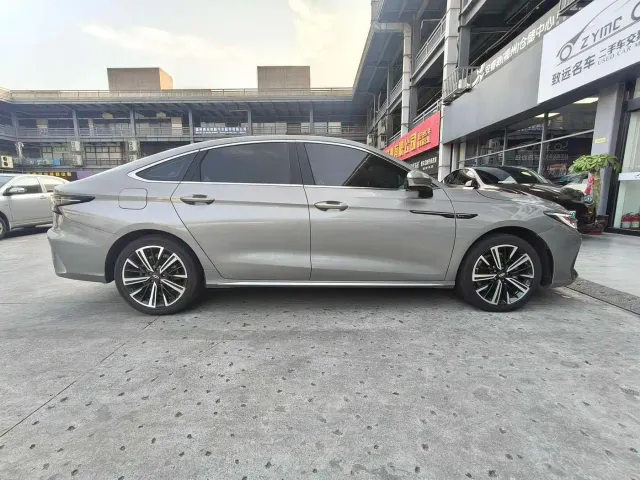 Chery Arrizo 8 — Фото автомобиля 9