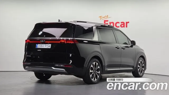 Kia Canival Carnival 4 поколение Дизель 9 мест Signature — Фото автомобиля 2
