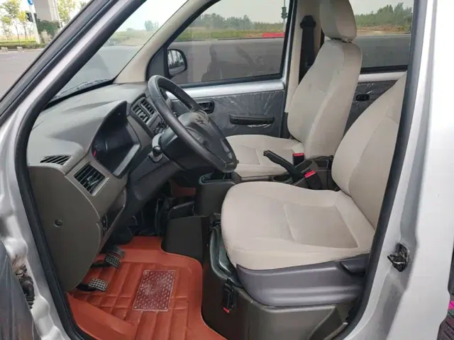 Wuling Rongguang S — Фото автомобиля 14