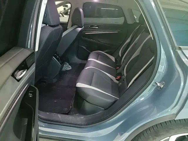 Volkswagen ID.7 Vizzion — Фото автомобиля 16