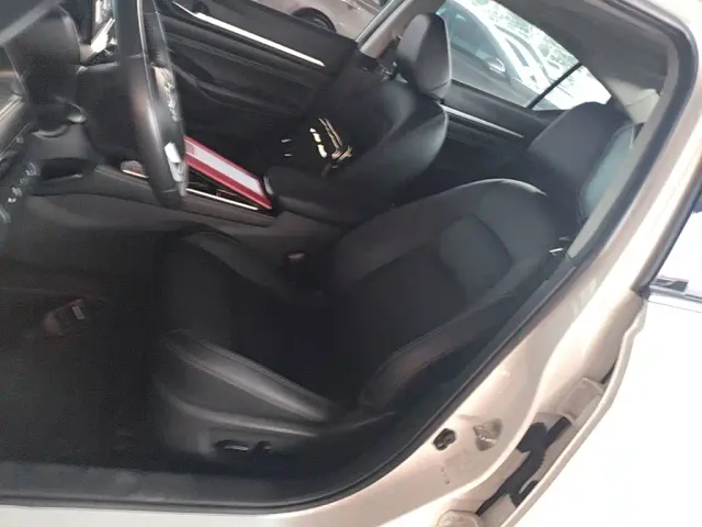 Nissan Teana — Фото автомобиля 10