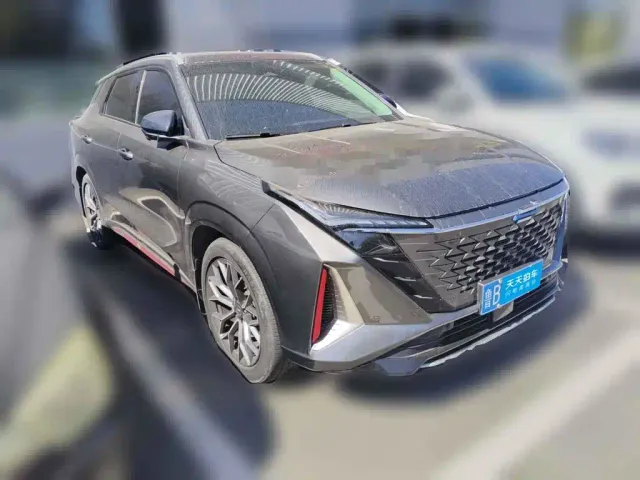 Changan Z6 — Фото автомобиля 3