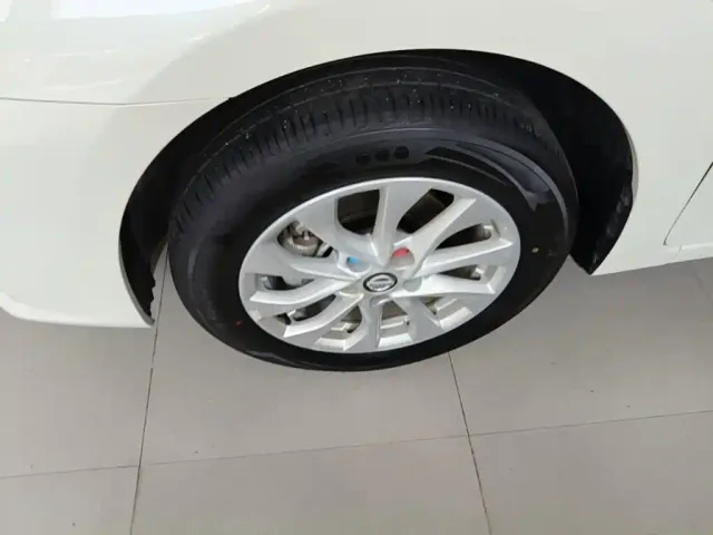 Nissan Sylphy — Фото автомобиля 22