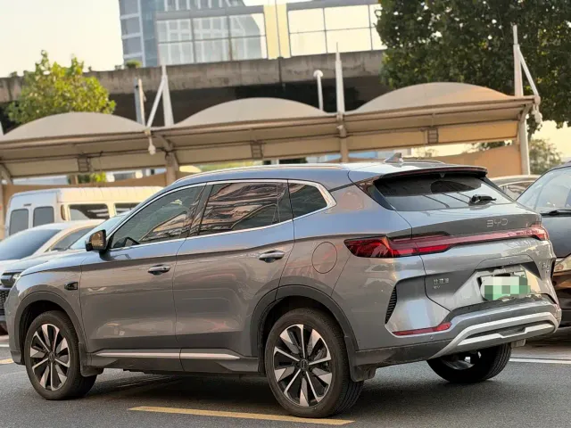 BYD Song PLUS — Фото автомобиля 4