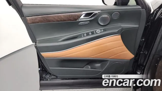Genesis GV80 — Фото автомобиля 13