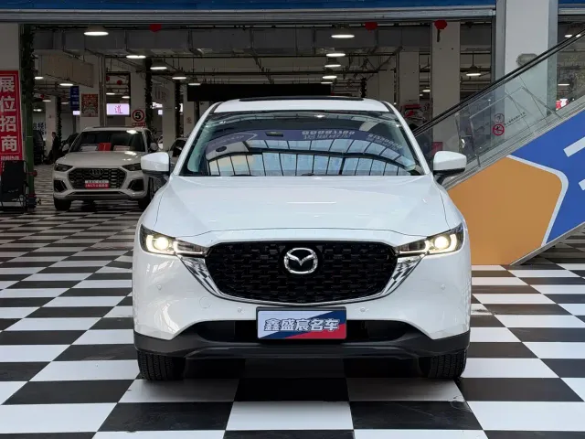 Mazda CX-5 — Фото автомобиля 2