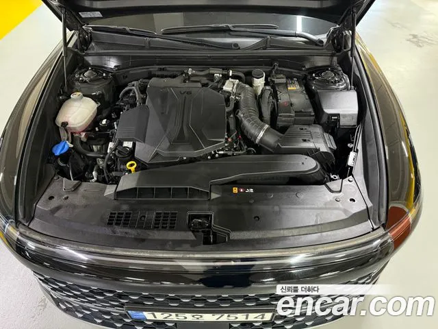 Hyundai Grandeur GN7 — Фото автомобиля 6