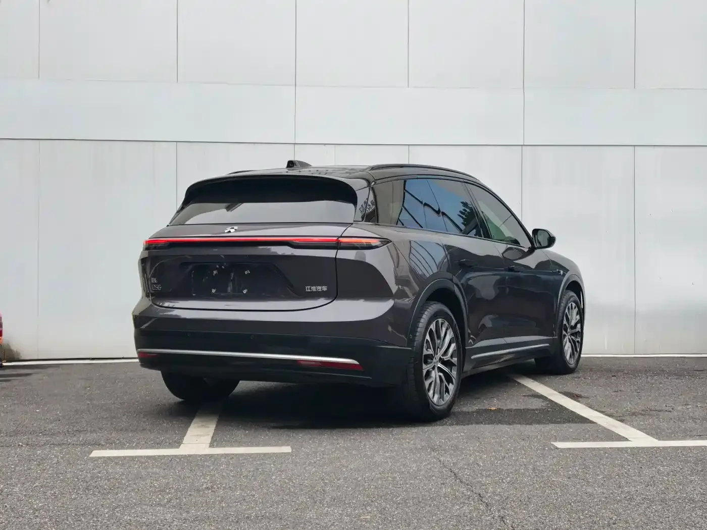 NIO NIO ES6 2023 100kWh — Фото автомобиля 4