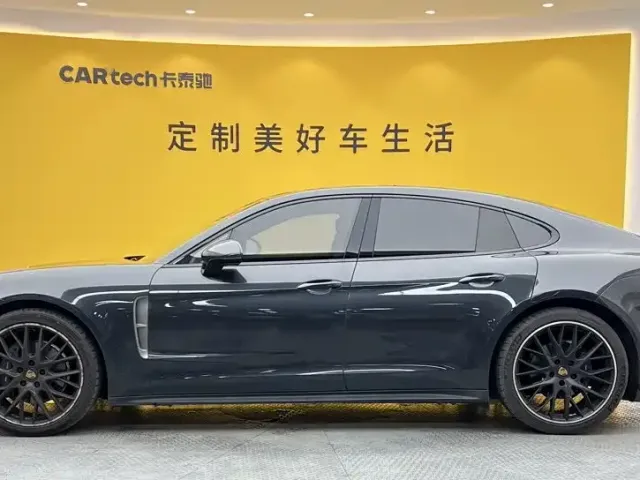 Porsche Panamera — Фото автомобиля 7