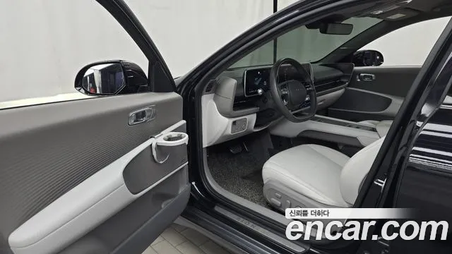 Hyundai Ioniq 6 — Фото автомобиля 15